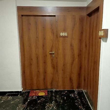 Hotel Riviera Residency Thane Dış mekan fotoğraf