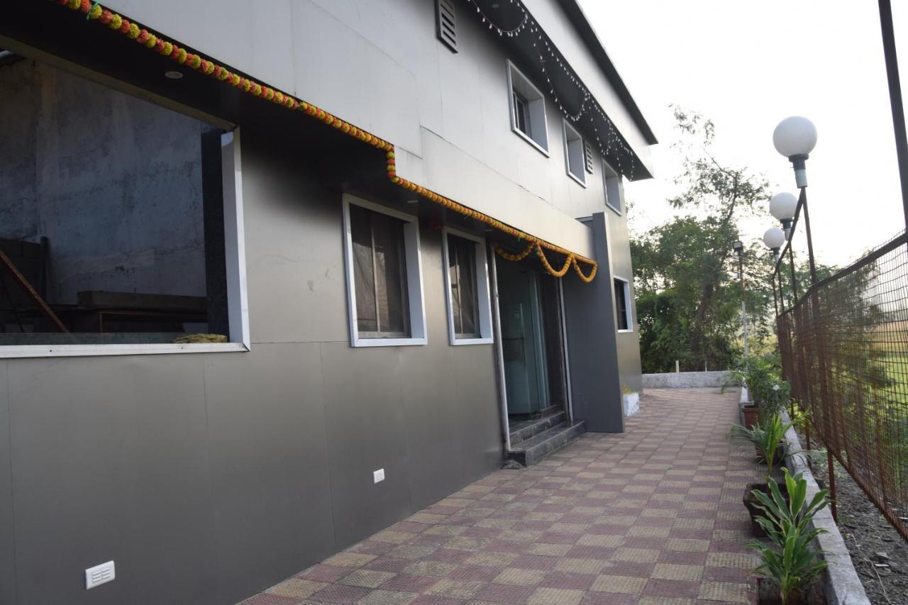 Hotel Riviera Residency Thane Dış mekan fotoğraf