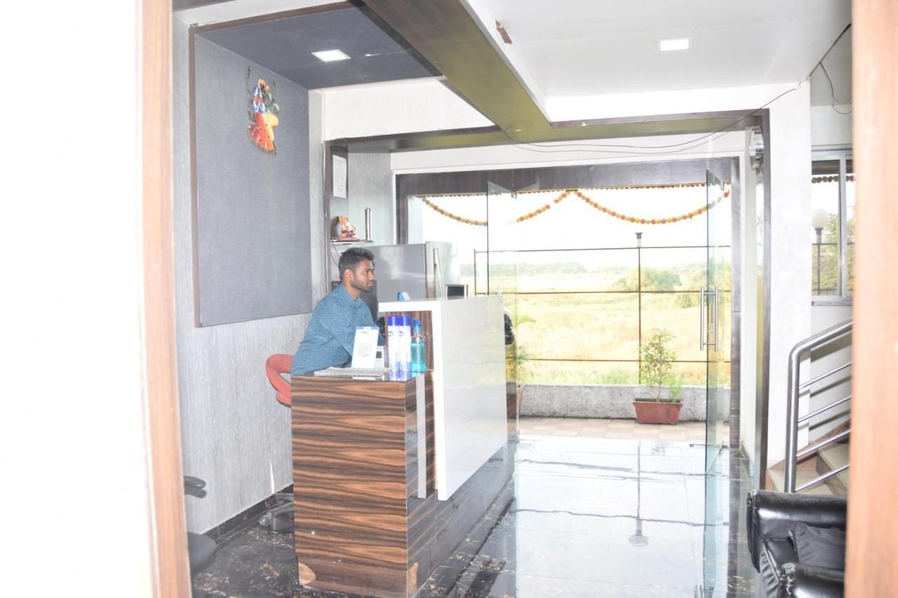 Hotel Riviera Residency Thane Dış mekan fotoğraf